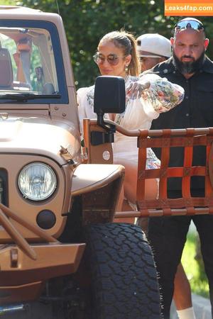 Jennifer Lopez photo #2944