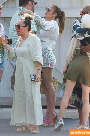 Jennifer Lopez photo #2978