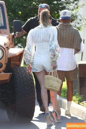 Jennifer Lopez photo #2989