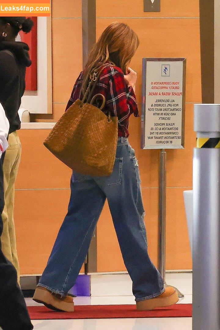 Jennifer Lopez / JLo / _jeenni2 / https: leaked photo photo #3649