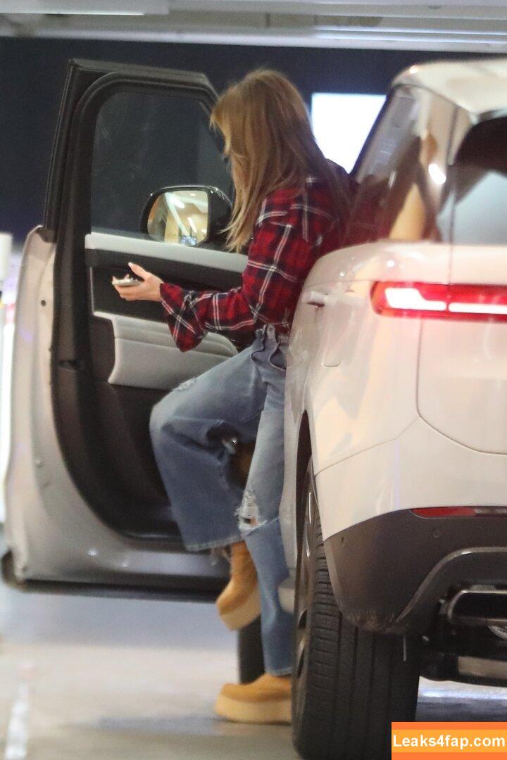 Jennifer Lopez / JLo leaked photo photo #3668