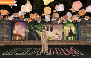 Jennifer Lopez photo #3549