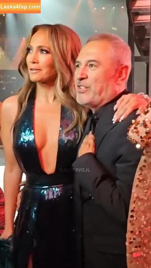 Jennifer Lopez photo #3589