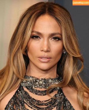 Jennifer Lopez photo #3592