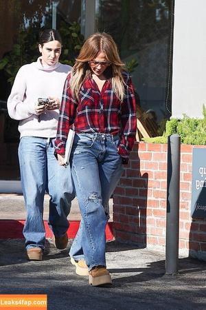 Jennifer Lopez photo #3628