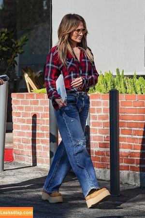 Jennifer Lopez photo #3636