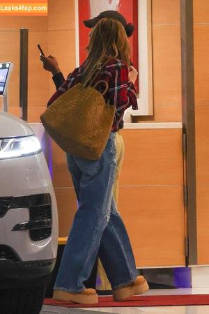 Jennifer Lopez photo #3645