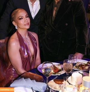 Jennifer Lopez photo #3909