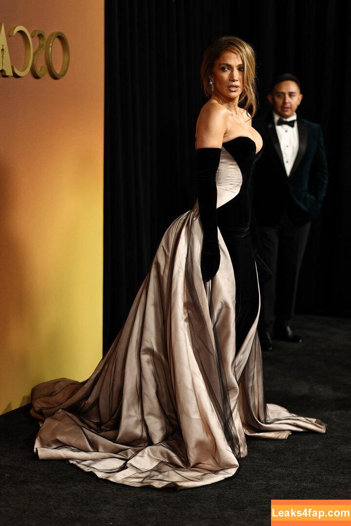 Jennifer Lopez / JLo / _jeenni2 / https: слитое фото фото #4124