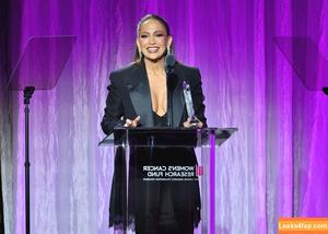 Jennifer Lopez photo #4224