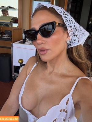 Jennifer Lopez photo #4337
