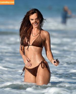 Jennifer Metcalfe photo #0113