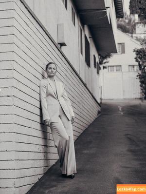 Jennifer Morrison photo #0139