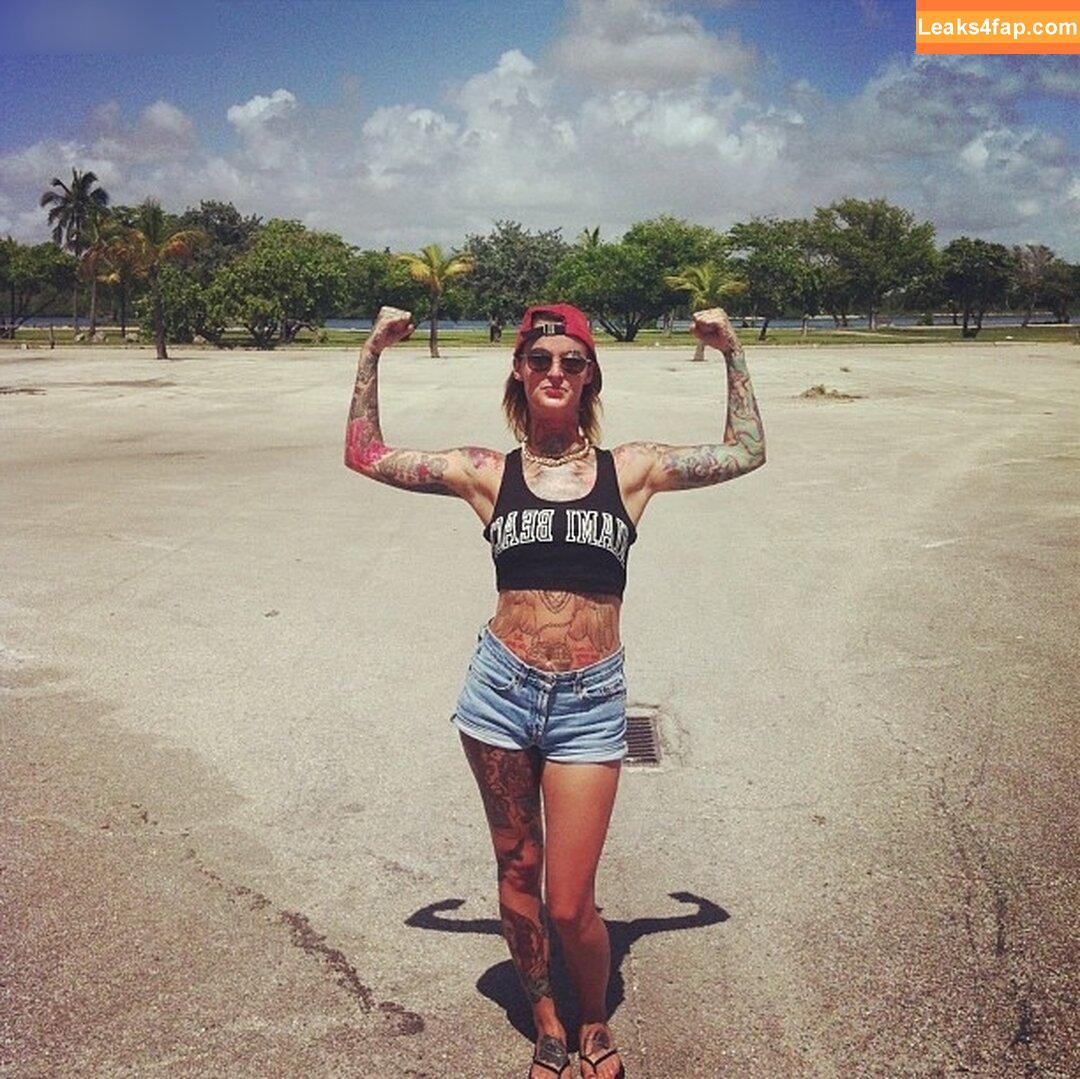 Jennifer Weist / JenniferWeist / yaenniverfromtheblock leaked photo photo #0002