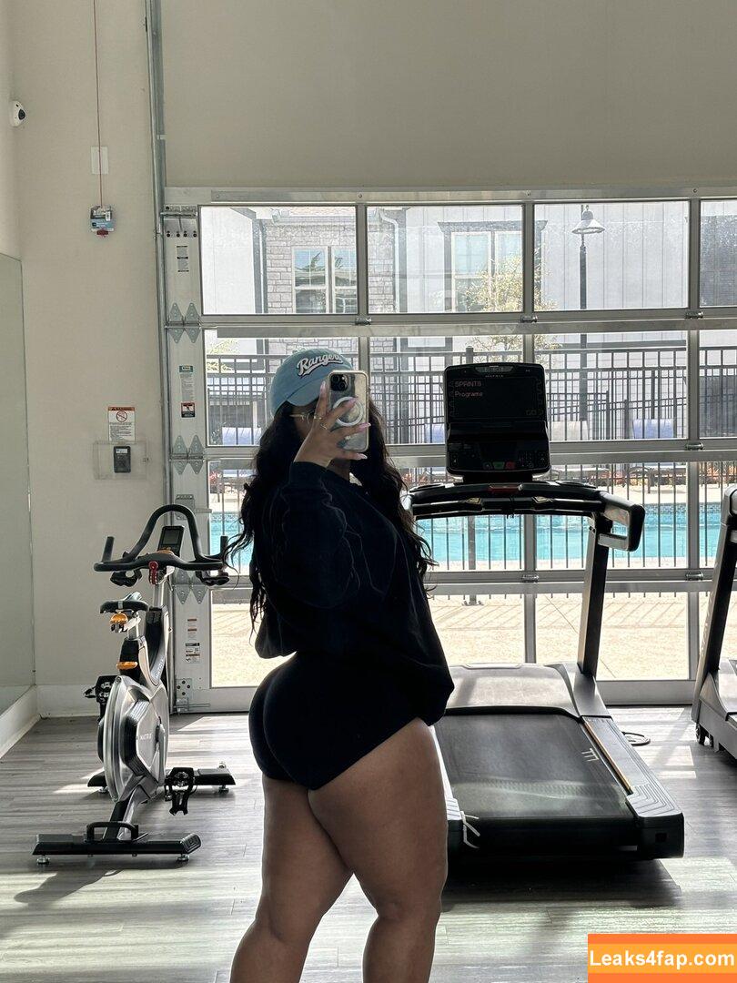 Jennifernicoleeeeee / Thickfitjen leaked photo photo #0003