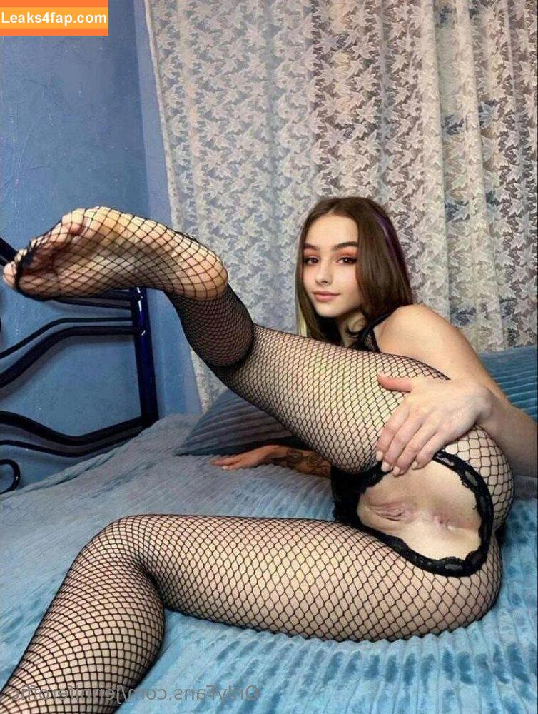 jenniferoffic / jenniferofficial leaked photo photo #0029