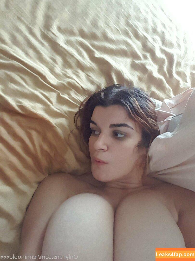 jenninoblexxx /  leaked photo photo #0068