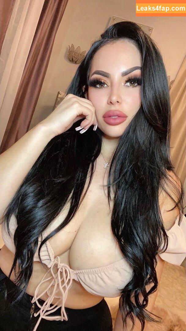 jennmarie /  leaked photo photo #0002