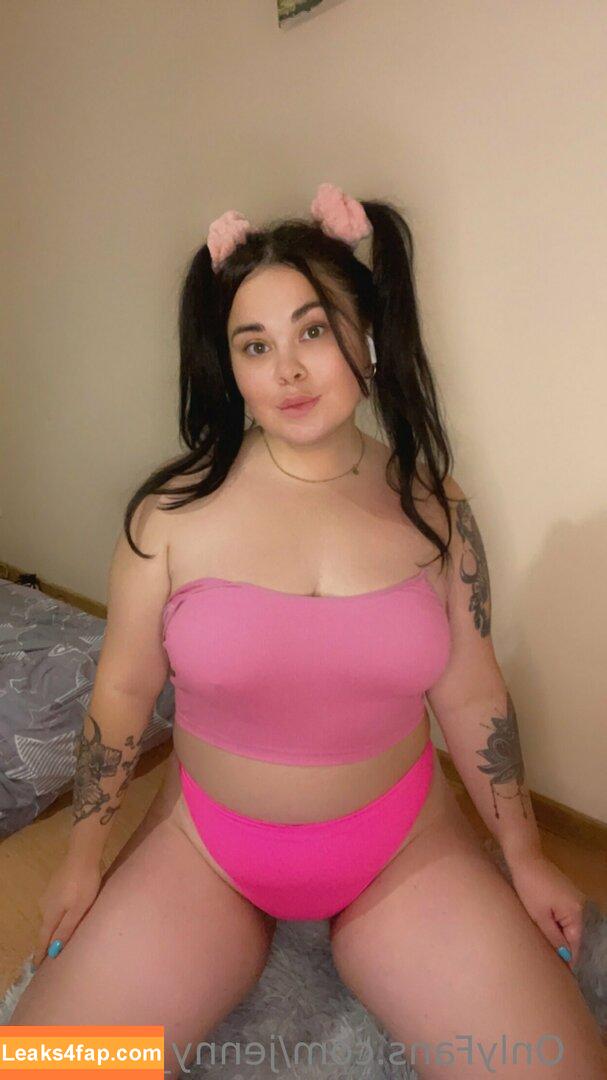 jenny_chubby / jenny.chubby leaked photo photo #0066