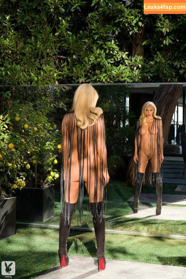 Jenny Mccarthy / JennyMcCarthy leaked photo photo #0290