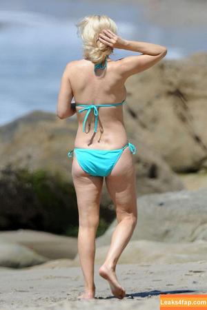 Jenny Mccarthy photo #0137