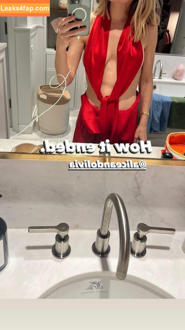 Jenny Mollen / jennymollen leaked photo photo #0063