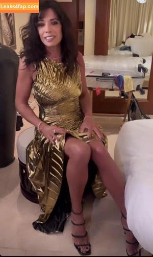 Jenny Powell photo #0007