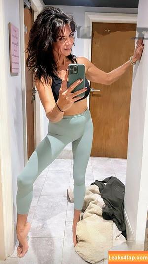 Jenny Powell photo #0185