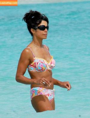 Jenny Powell photo #0207