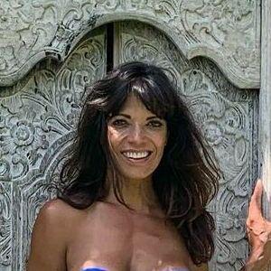 Jenny Powell photo #0221