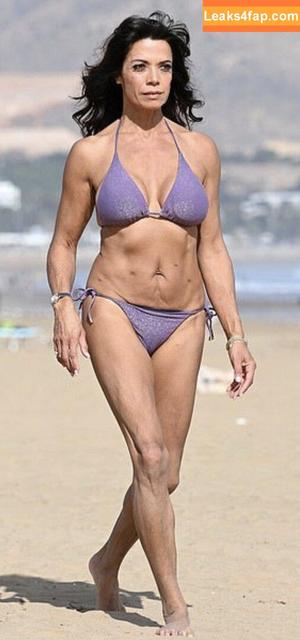 Jenny Powell photo #0229