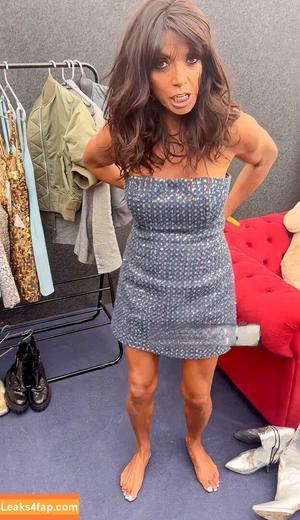 Jenny Powell photo #0255