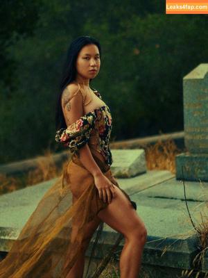 Jenny Zhang photo #0017