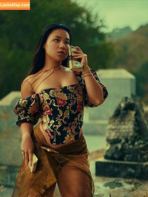 Jenny Zhang photo #0018