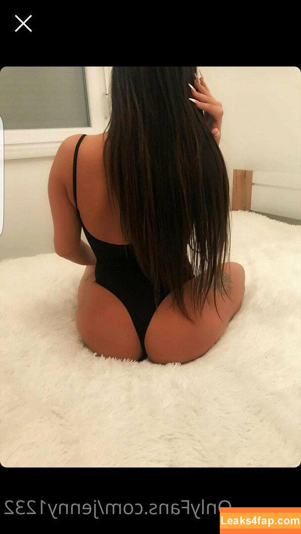 Jenny1233 / jen_ny1223 / jenny1232 leaked photo photo #0003