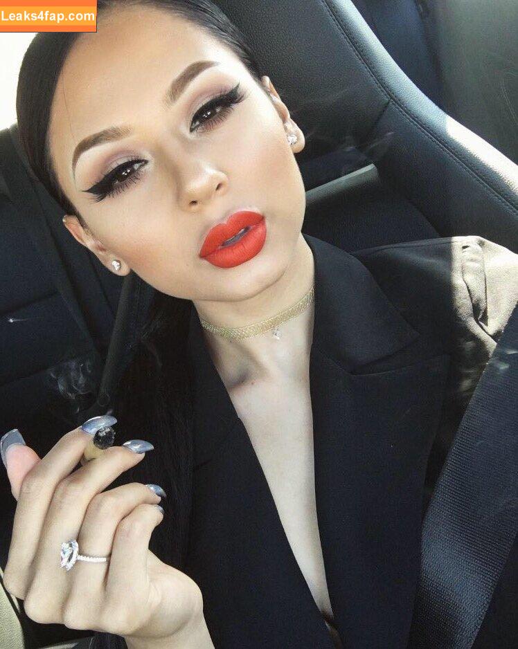 Jenny69 / jen_ny69 / jenny_sixty_nine leaked photo photo #0037