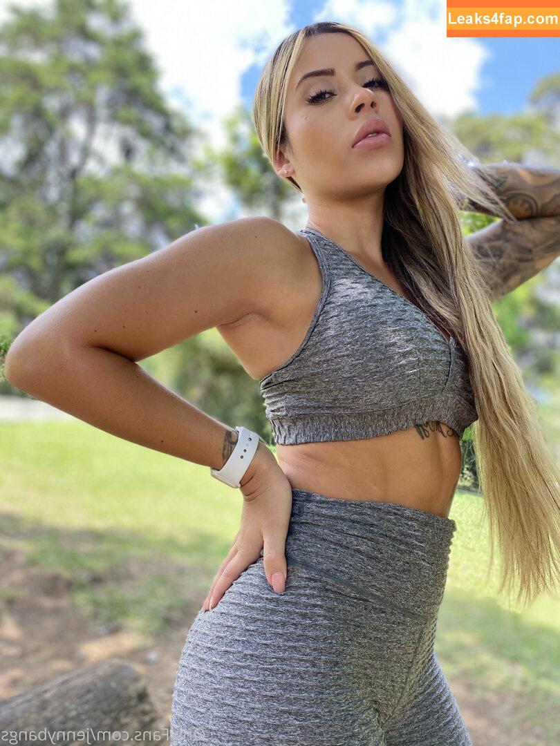 jennybangs / jennybangz leaked photo photo #0034