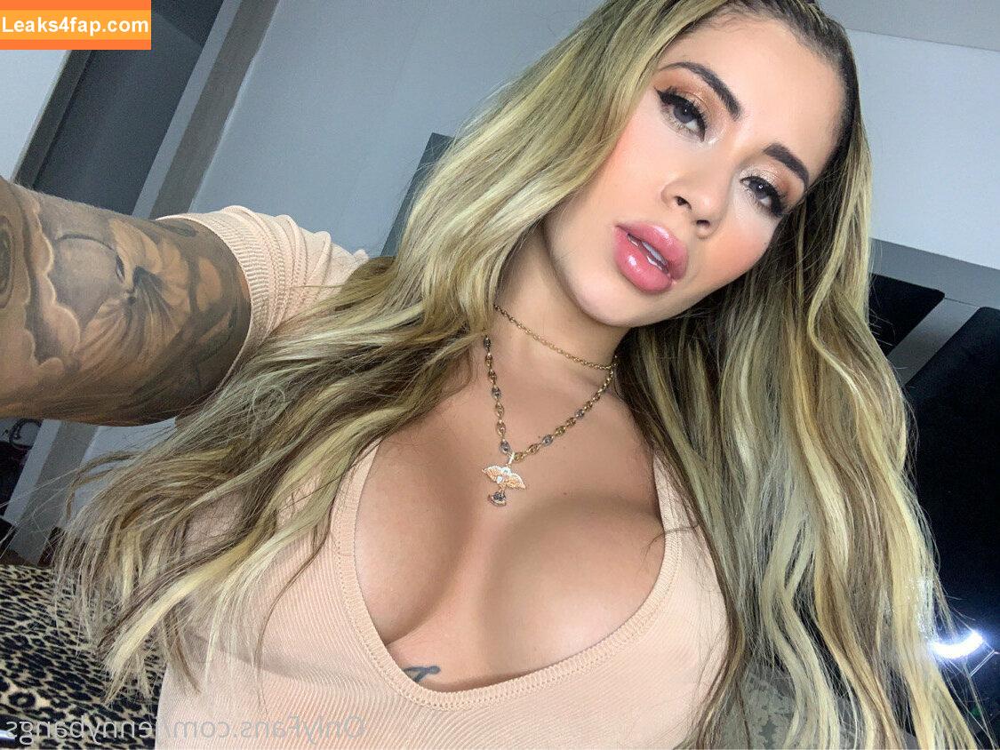 jennybangs / jennybangz leaked photo photo #0450