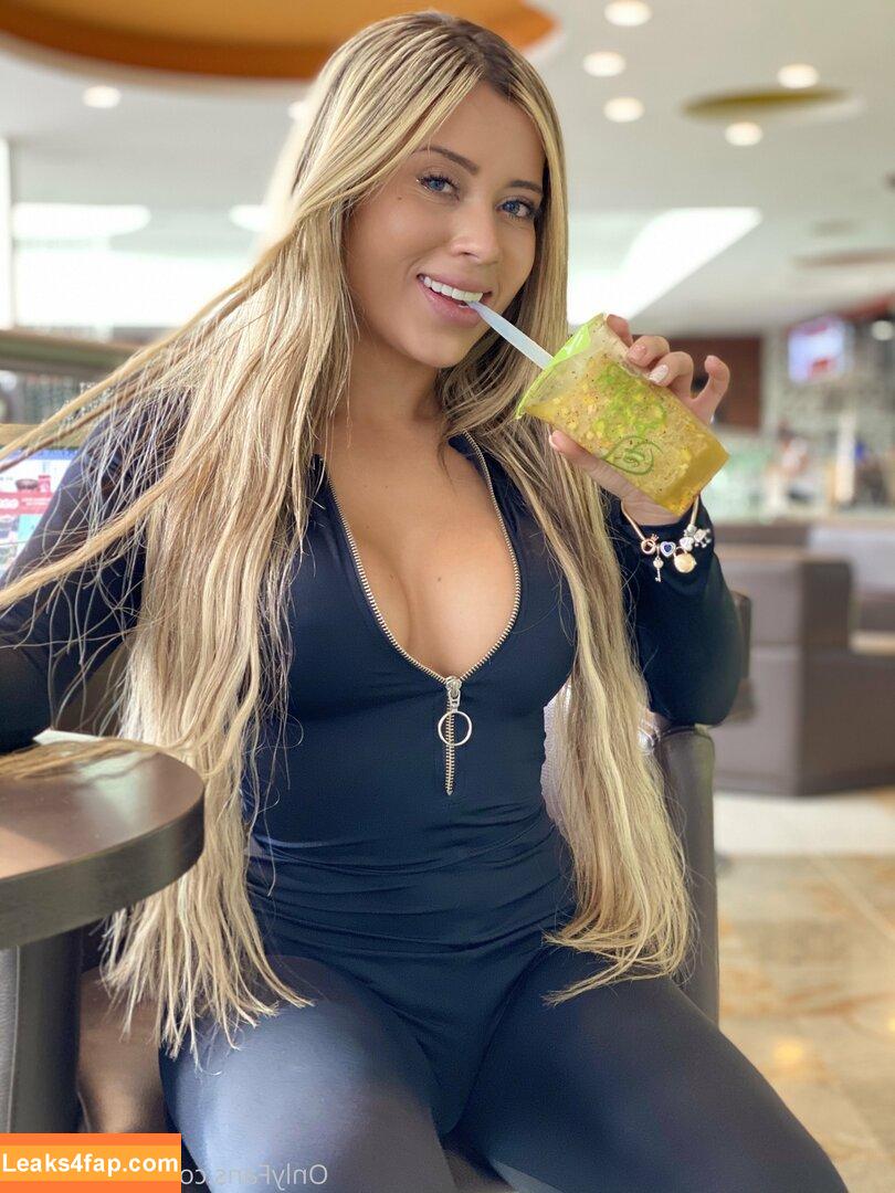 jennybangs / jennybangz leaked photo photo #0497