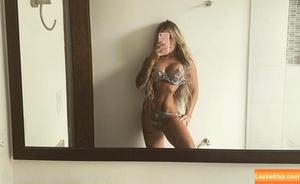 jennybangs photo #0096