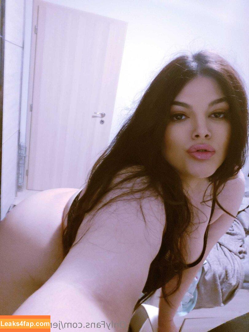 jennyhonney / jenny.honney.96 leaked photo photo #0005