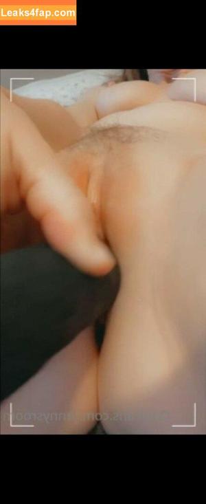 Jennysroom photo #0116