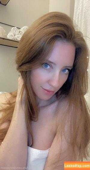 Jennysroom photo #0300