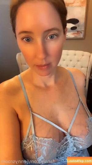 Jennysroom photo #0564