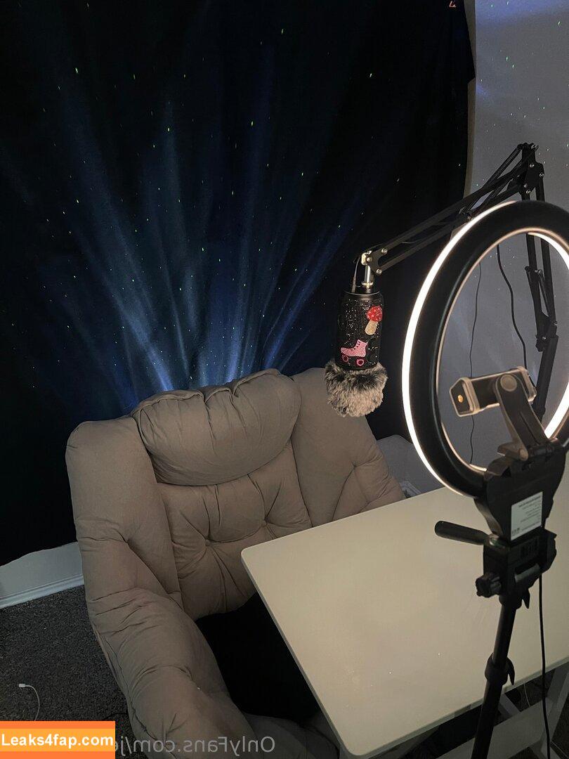 jenvonnfree / jennfree leaked photo photo #0050