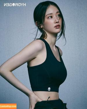 Jeon Jong-seo фото #0003