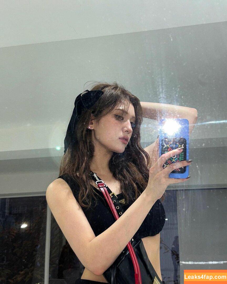 Jeon Somi / ENNIK SOMI / somsomi0309 leaked photo photo #0168