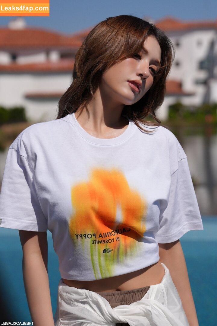 Jeon Somi / ENNIK SOMI / somsomi0309 leaked photo photo #0269