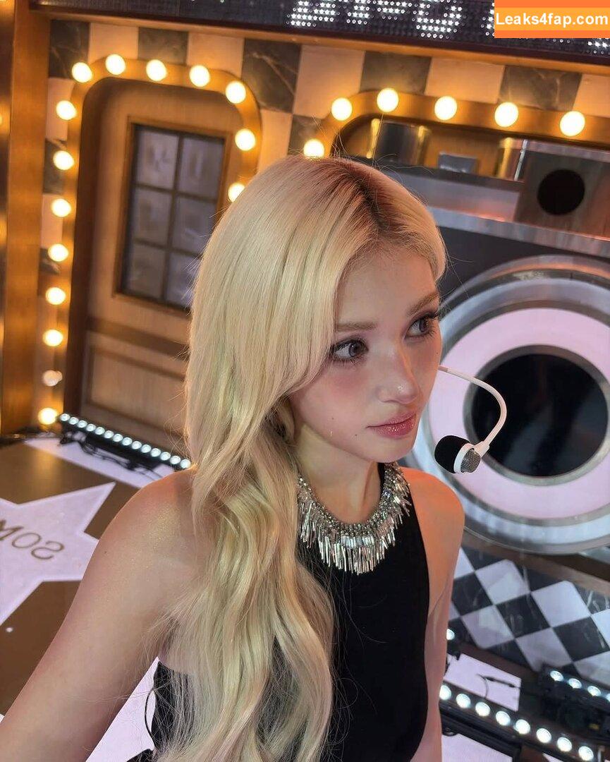 Jeon Somi / ENNIK SOMI / somsomi0309 leaked photo photo #0299