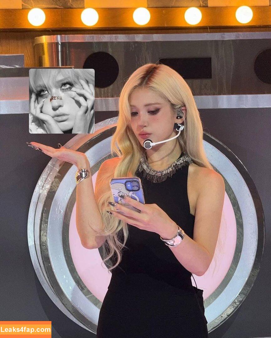 Jeon Somi / ENNIK SOMI / somsomi0309 leaked photo photo #0301
